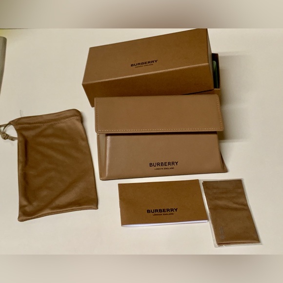 Burberry Camel Brown Leather Eyeglasses Case with Complete Set of Accessories - Picture 1 of 13
